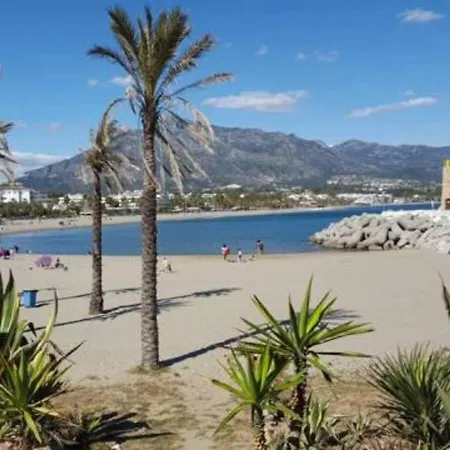 Beautiful Duquesa Village Apartment
