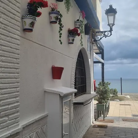 Beautiful Duquesa Village Apartment Manilva