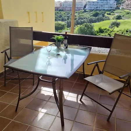 Beautiful Duquesa Village Apartamento Manilva